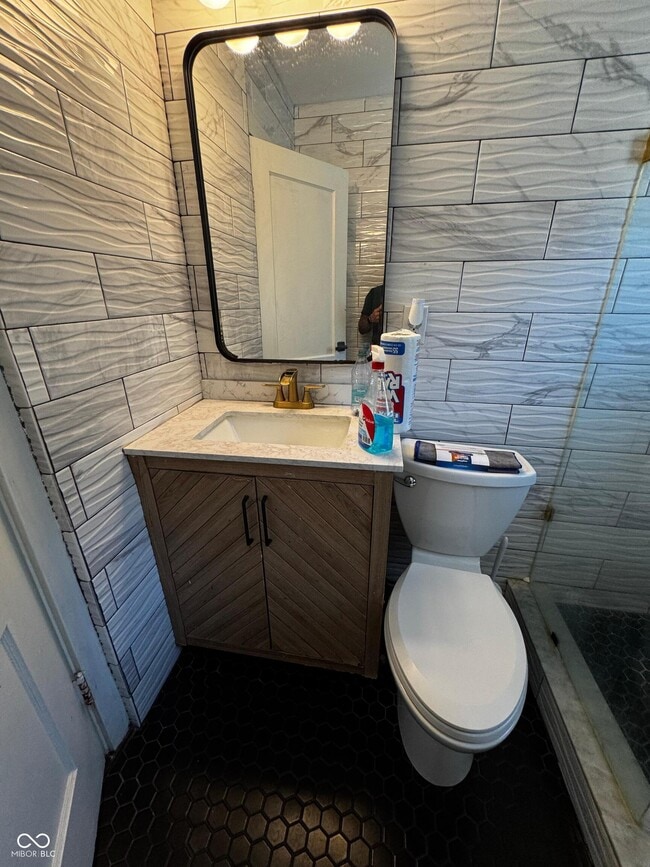 Foto del edificio - 2532 E 17th St