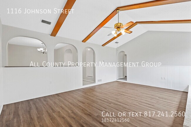 Foto del edificio - 1116 Johnson St