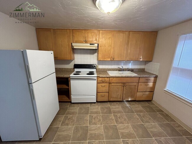 Foto del edificio - 2 Bedroom 1 Bath Home For Rent!