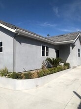 Building Photo - 1022 Morada Pl