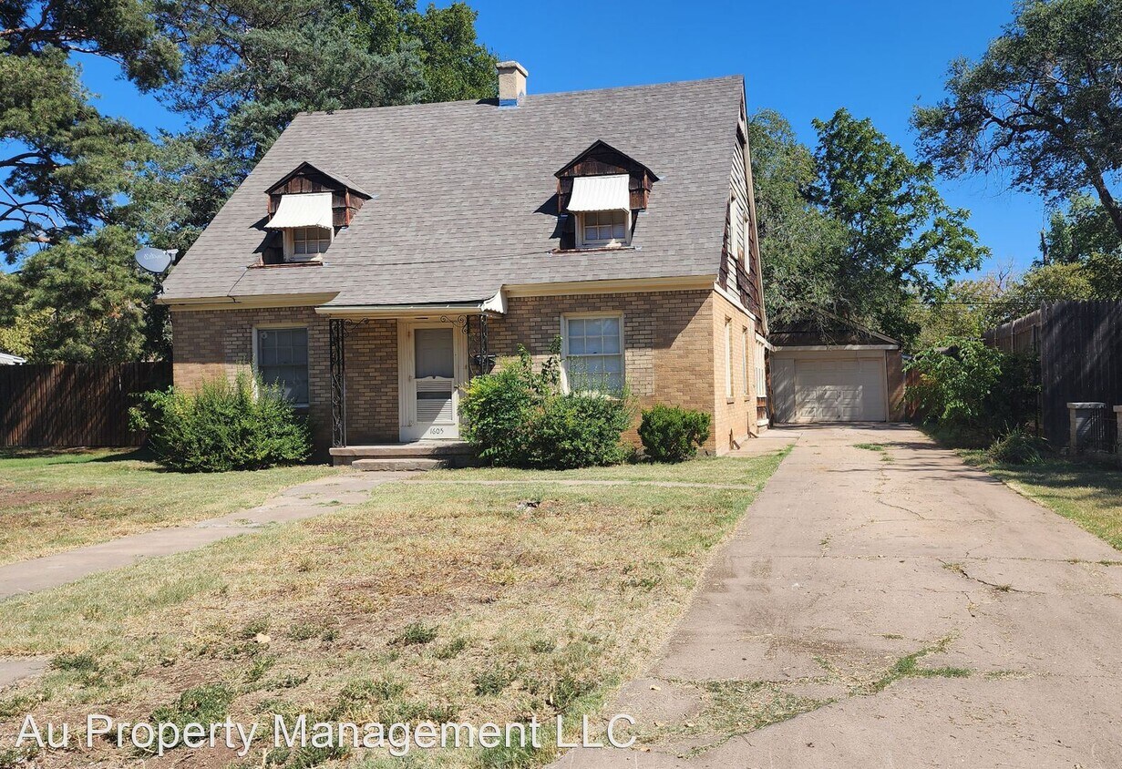 3 br, 2 bath House 1605 S TRAVIS ST, FRONT House Rental in Amarillo
