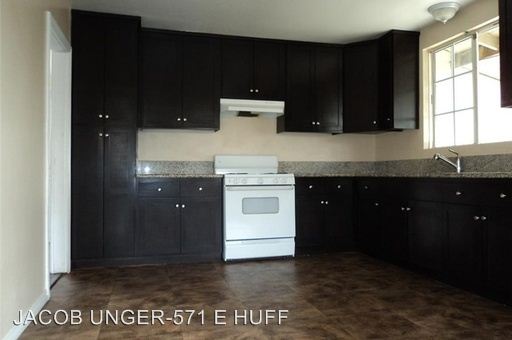 Foto del edificio - 571 E Huff St