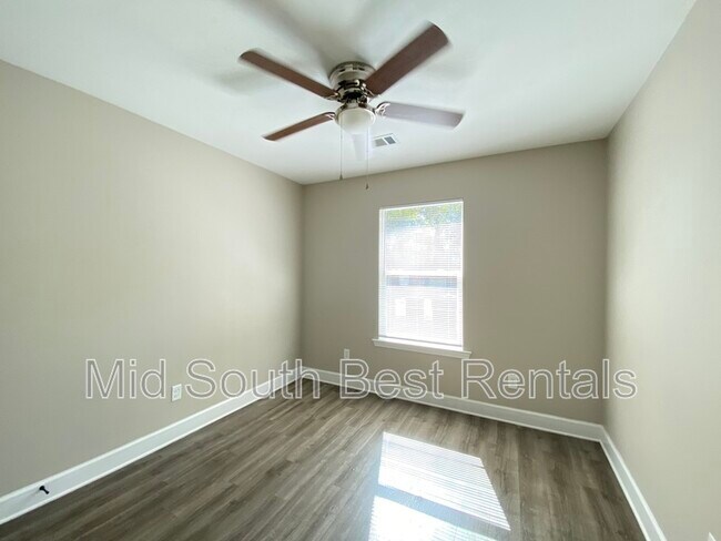 Foto del edificio - 4508 W 24th St