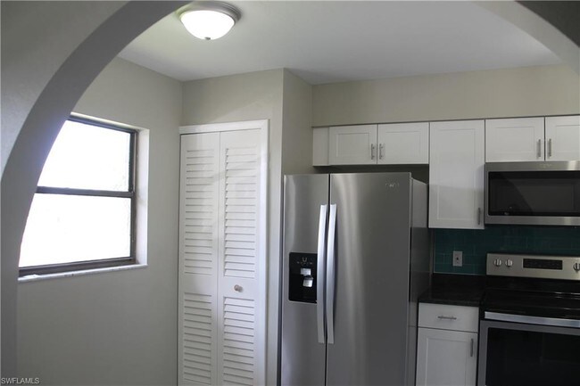 Foto del edificio - 4781 Orange Grove Blvd