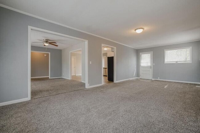 Building Photo - 155 Crystal Springs Dr