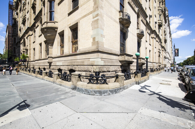 1 W 72nd St, Nueva York, NY 10023-3486 - The Dakota