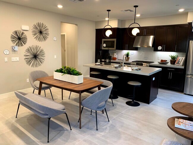 Open Kitchen - 3829 Enrichment Ter