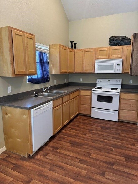 Foto del edificio - 419 W Concho St