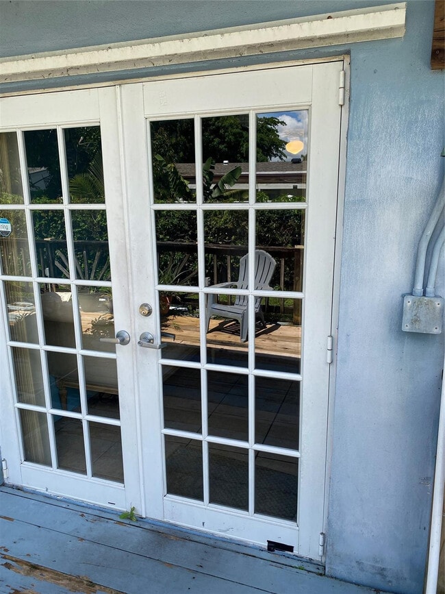 Building Photo - 6901 SW 6th St