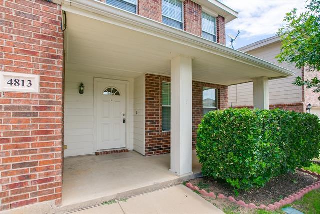 Foto del edificio - 4813 Trail Hollow Dr