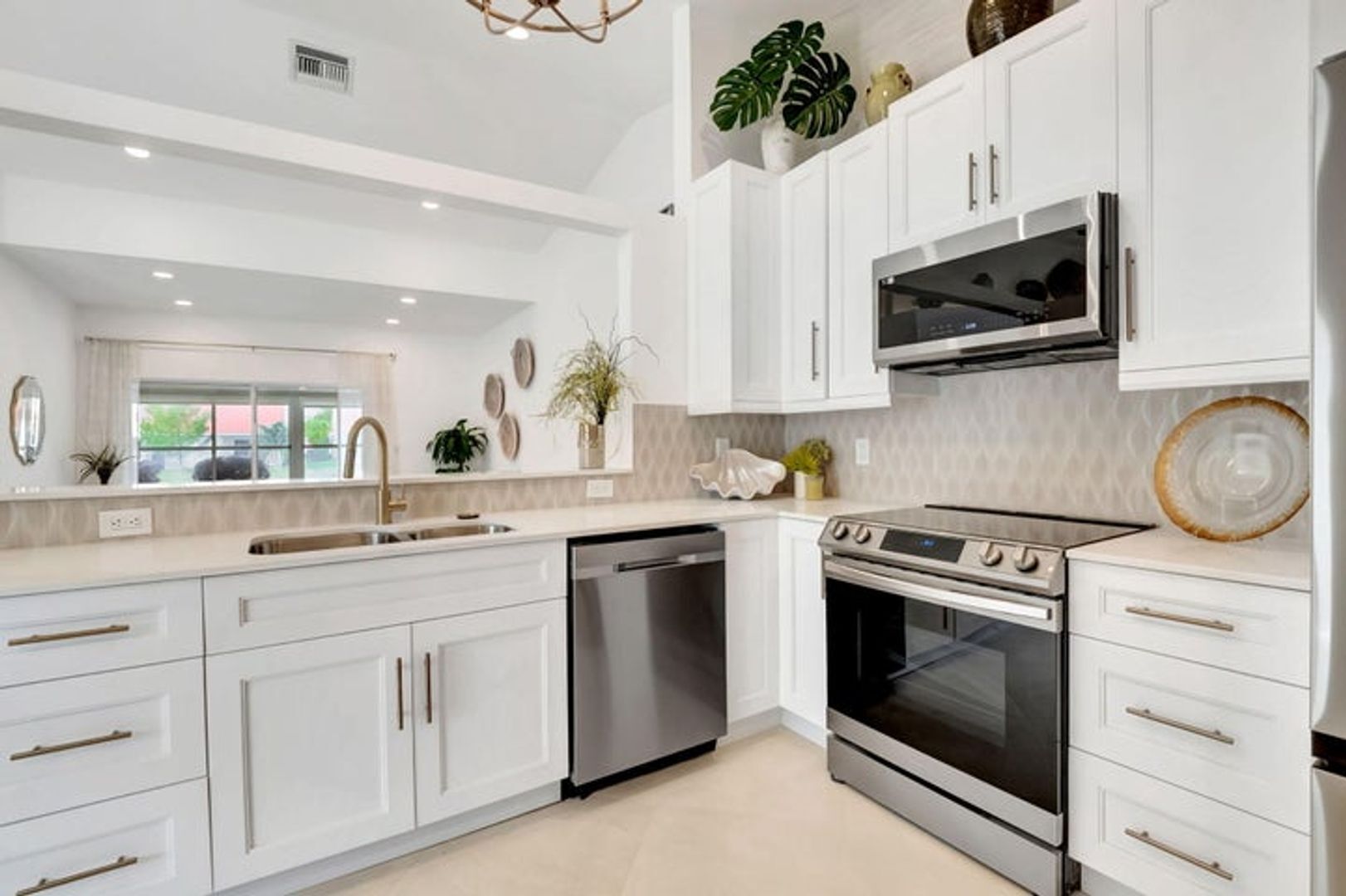 15465 Lake Magnolia Pl, Delray Beach, FL 33484 - House Rental in Delray ...