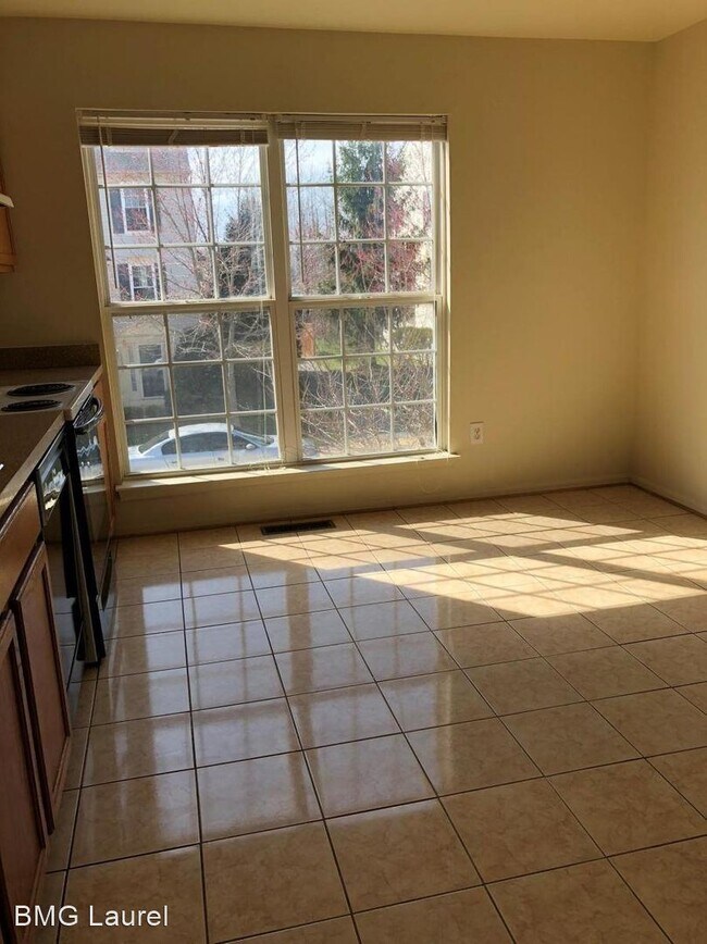 Foto del edificio - 3 br, 1.5 bath House - 4628 Weston Pl