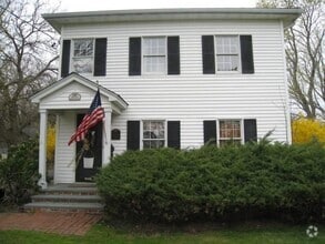 Building Photo - 49925 Main St