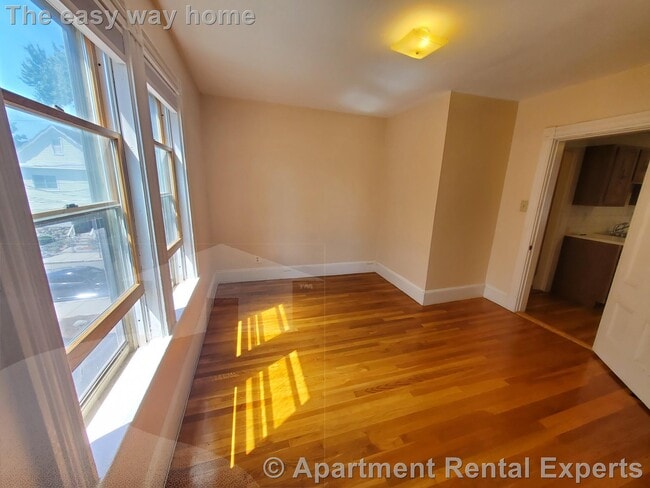Photo - 28 Claremon St Apartment