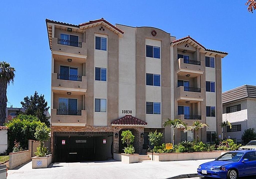 Foto principal - 10830 Kling St