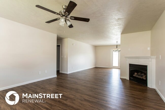 Building Photo - 6622 Carina Ln