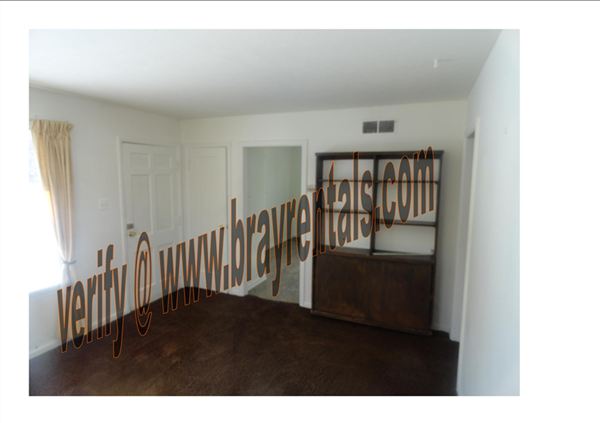 Building Photo - 888 Hall Ave