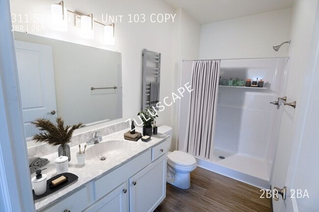 Building Photo - 311 S 16th St