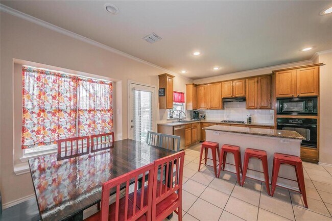 Foto del edificio - 2508 Blue Ridge Trail