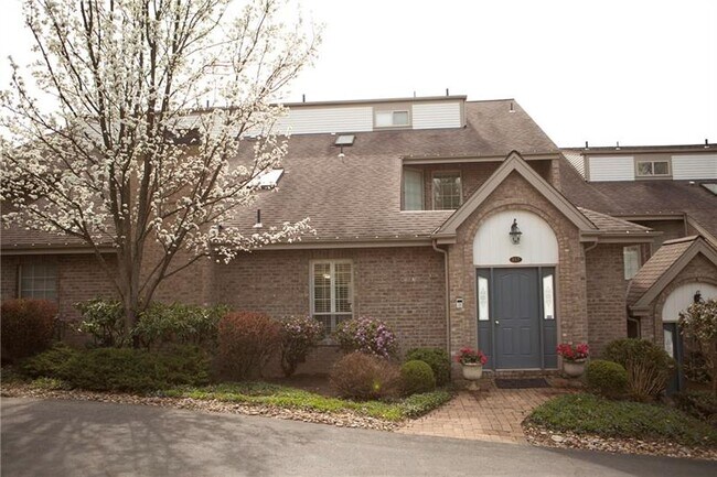 Foto del edificio - 617 Essex Ct
