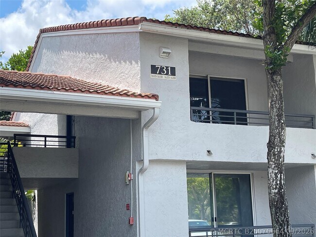 Foto del edificio - 731 Lyons Rd