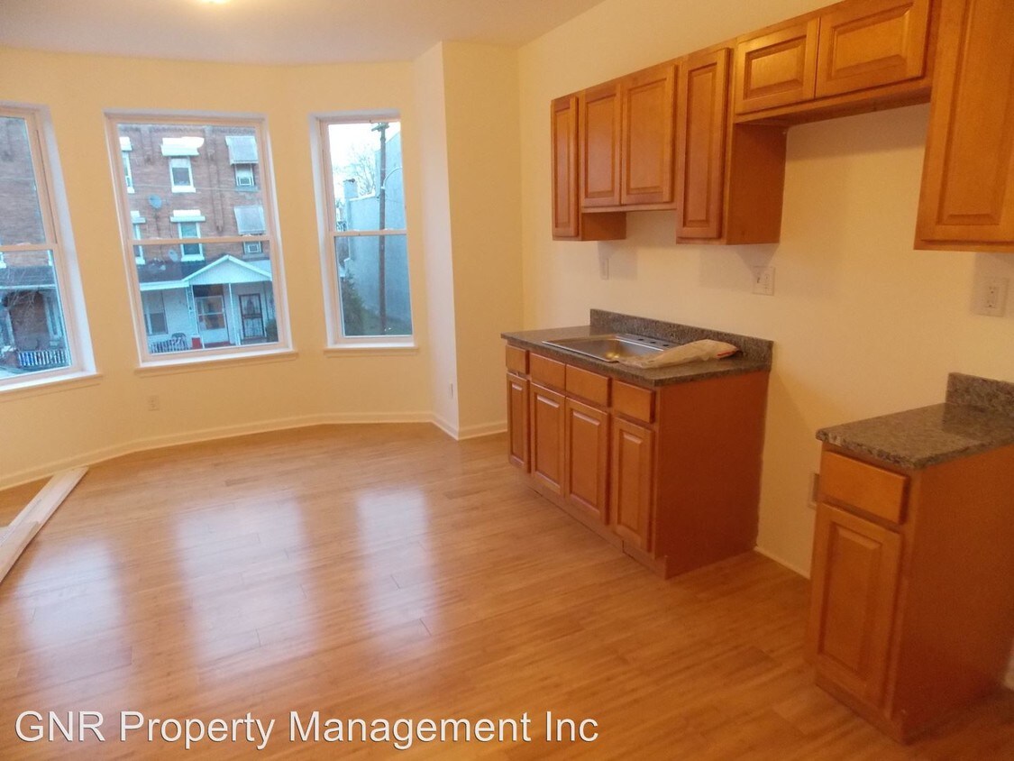 Primary Photo - 908 N 48th St