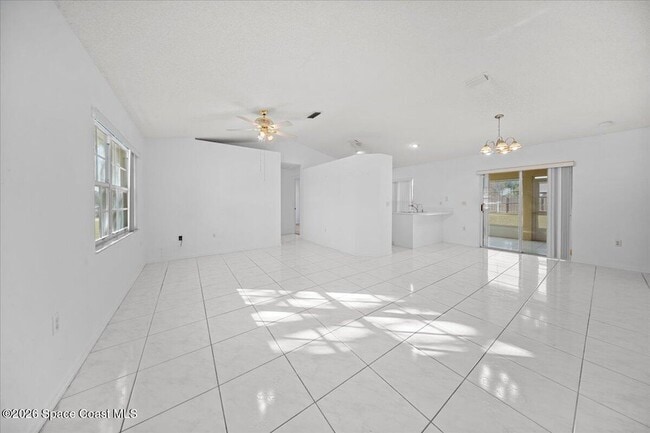 Building Photo - 171 Americana Blvd NE