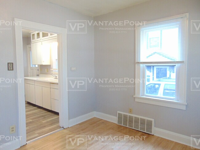Building Photo - 834 Harrison St