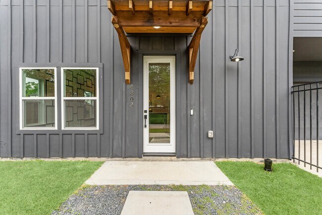 Foto del edificio - 4303 Buck St