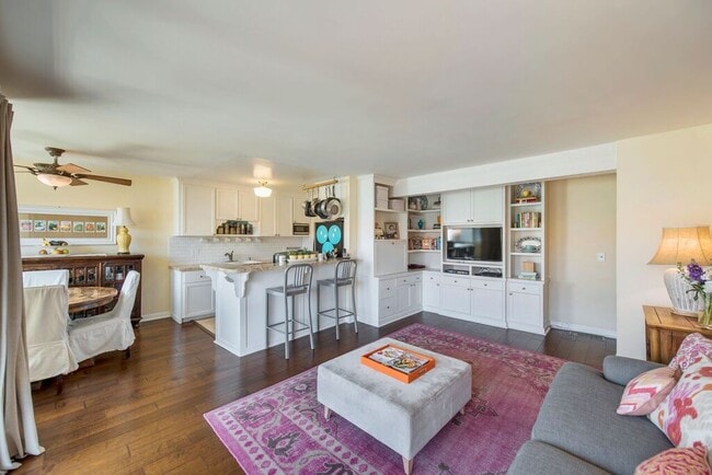 Open style floorplan - 1720 Ardmore Ave