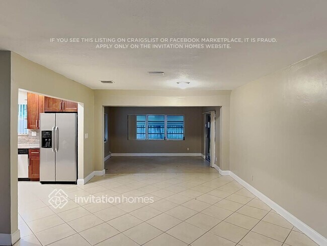 Foto del edificio - 3241 Pierce St