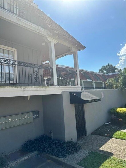 Foto del edificio - 3008 5th St
