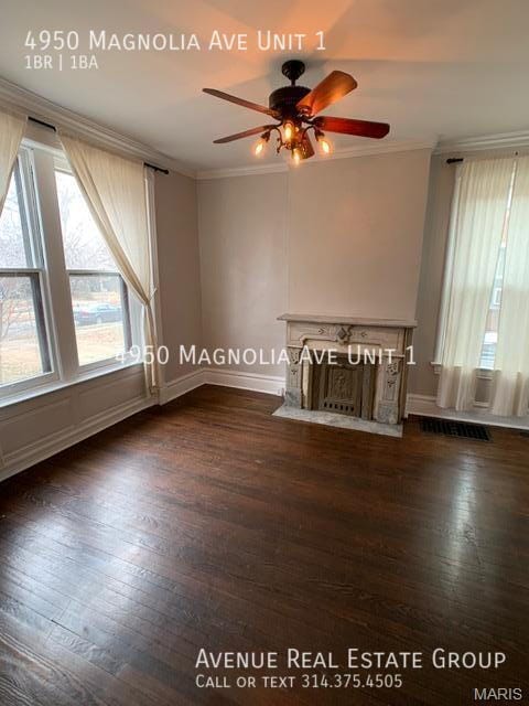 Building Photo - 4950 Magnolia Ave