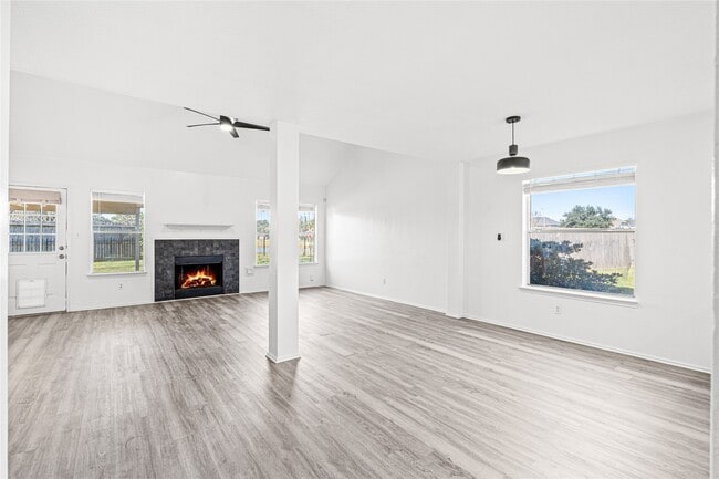 Building Photo - 3107 Snug Harbour Ct