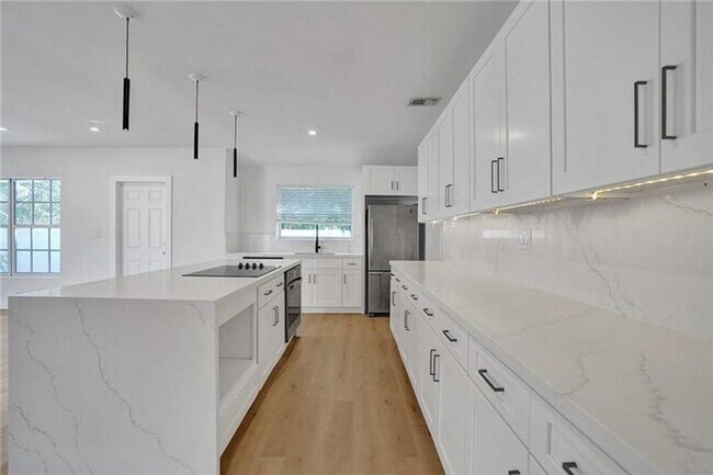 Foto del edificio - 2206 SE 14th St