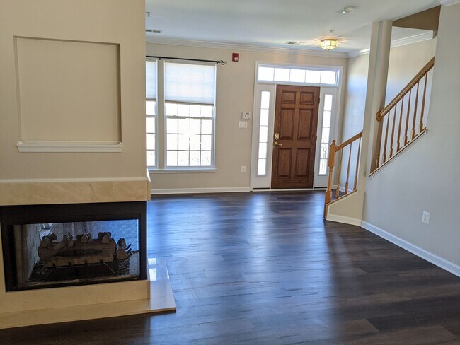 Building Photo - Updated condo in Ballenger Creek ready for you mid June!
