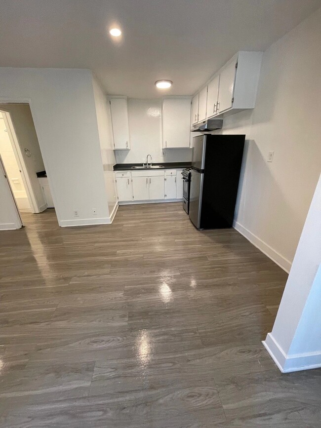 Foto del edificio - 5307 Sepulveda Blvd