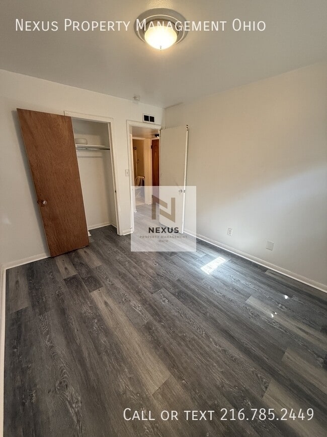 Foto del edificio - 4492 W 170th St