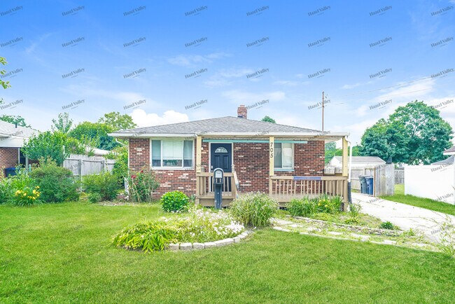 Foto del edificio - 705 Woodstock Rd