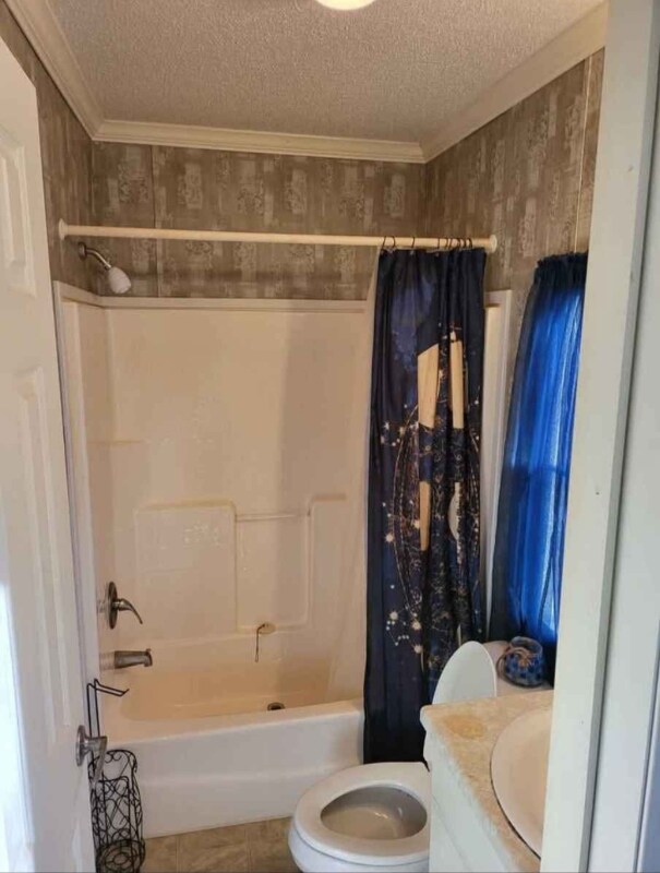 Foto del edificio - 410 Brown St