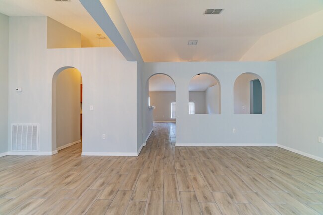 Foto del edificio - 5396 Berrien Ave