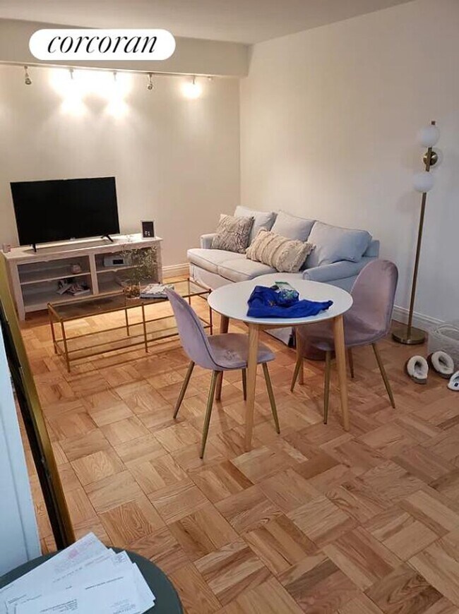 Foto del edificio - 345 E 56th St
