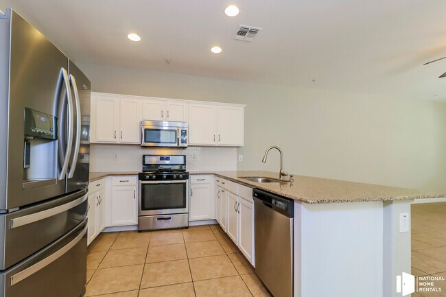 Foto del edificio - 20601 W White Rock Rd