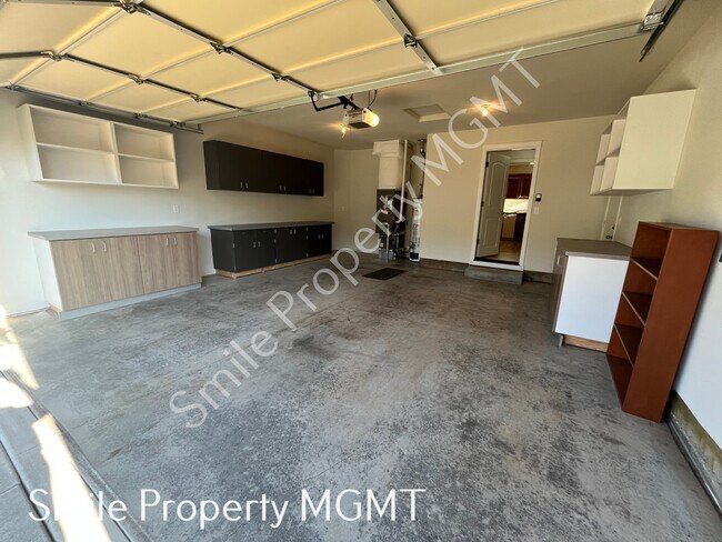 Foto del edificio - 285 Summit View Ave SE