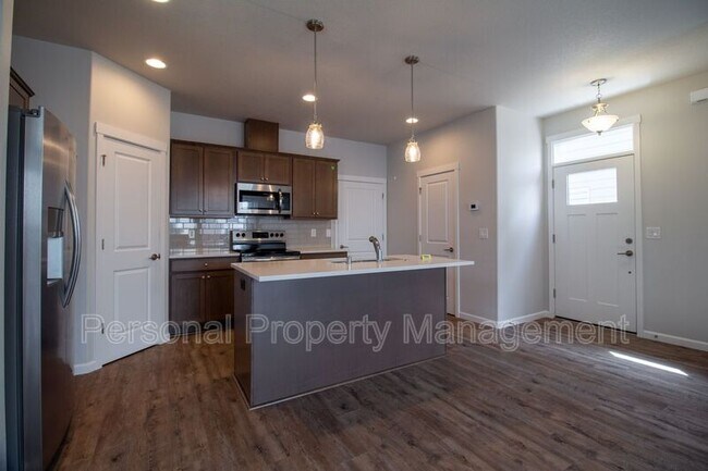 Building Photo - 5716 NE 58th Way