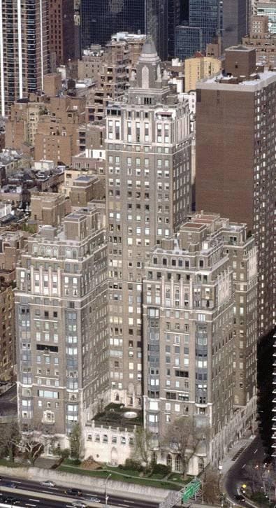 Building Photo - River House