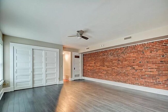 Building Photo - 801 N Pennsylvania St