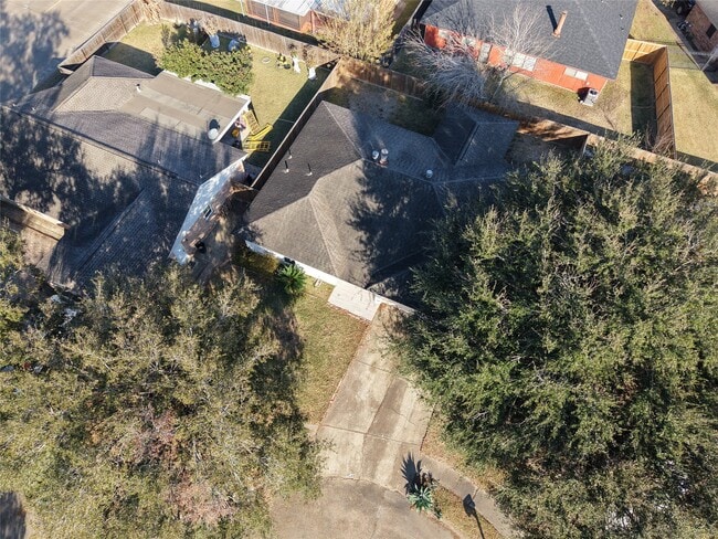 Building Photo - 1310 Goswell Ln