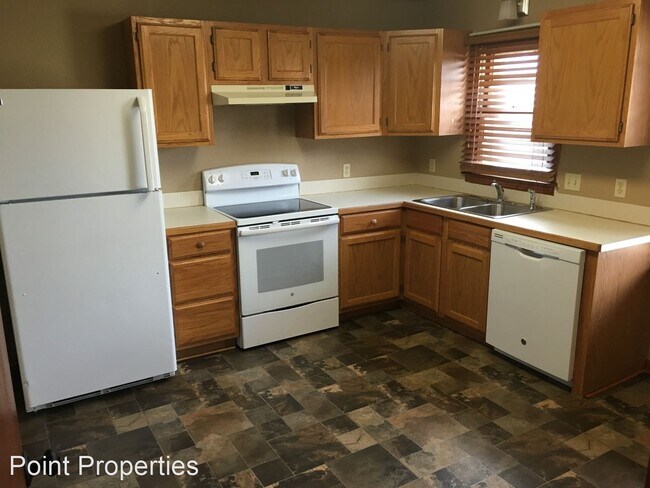 Building Photo - 3 br, 1.5 bath House - 1225 N Johnson St