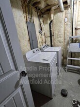Building Photo - 15179 S Cantle Dr